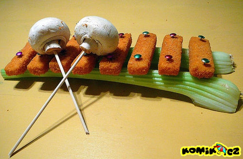 Hrátky s jídlem