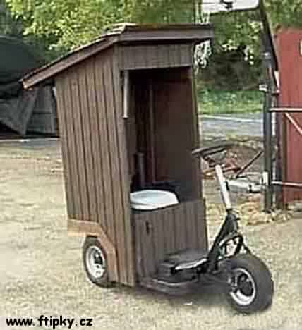 Pojízdná kadibudka