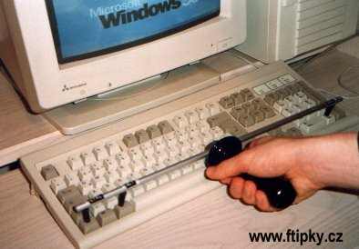 Pomocník pro každého