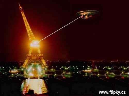 Ufo v Paříži