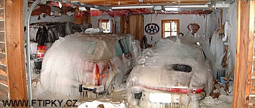 Pořádně zamrzlá auta